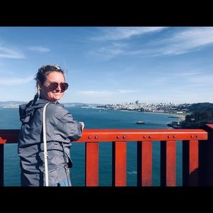 Meet your Posher, Alex